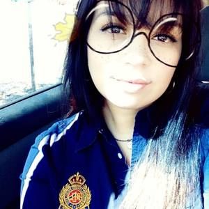 Meet your Posher, Tara